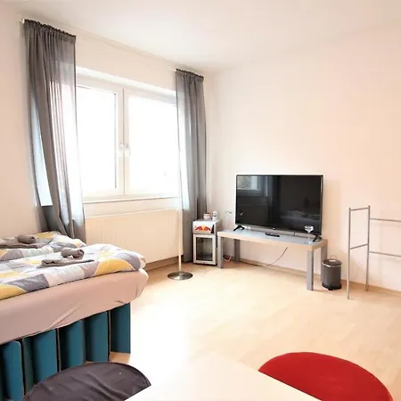 Near Main Station, Bycicle Cellar Homestay